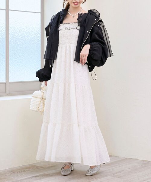 極美品 クレージュ ブルゾン ロゴ アイボリー 40 MAJESTIC LEGON（マジェスティックレゴン） ブルゾン アウター サテン