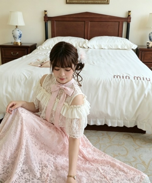 gossip!ロサンゼルス ワンピース 半袖 レトロガーリー 蝶柄レース