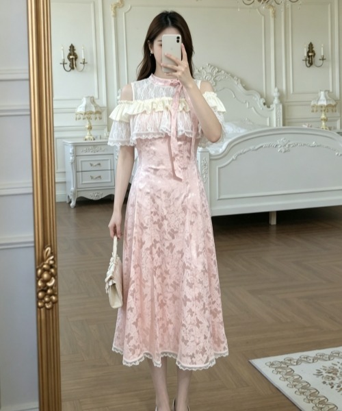 gossip!ロサンゼルス ワンピース 半袖 レトロガーリー 蝶柄レース