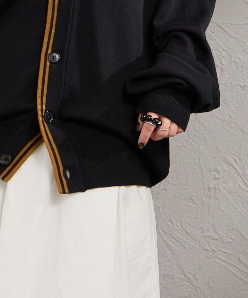 FRED PERRY（フレッドペリー） カーディガン Vネック クラシックニット