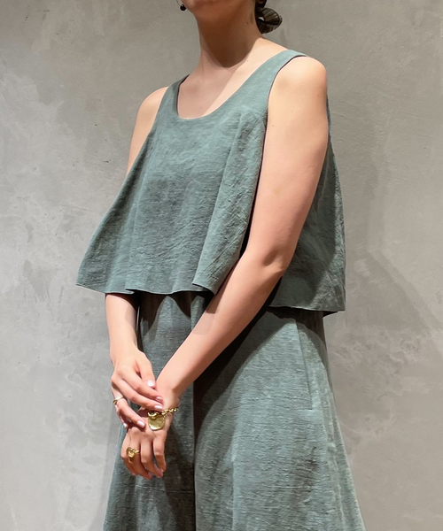 専用 iena la boucle ラッフルヘムチュニックキャミワンピース iena la boucle ラッフルヘムチュニックキャミワンピース