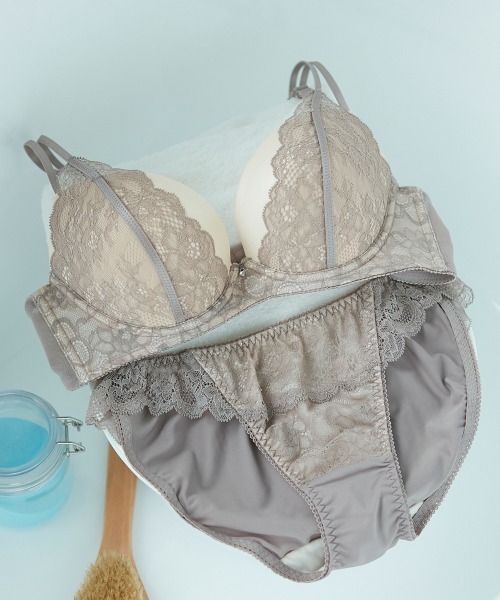 izumi BODY LABO（イズミボディラボ） ブラジャー ショーツセット 「B