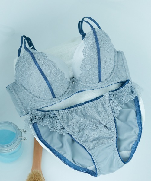 izumi BODY LABO（イズミボディラボ） ブラジャー ショーツセット 「B