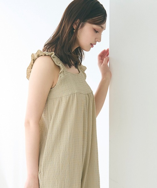 新品未使用COCODEAL プリーツフリルオールインワン　アイボリー　S coca オールインワン シボシャーリングフリルオールインワン