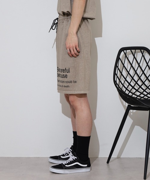 ヴィヴィアンウエストウッド 長袖トップス ショートパンツ セットアップ 変形 INTERGALACTIC BADGES ショートパンツ(ブラック)（メンズ