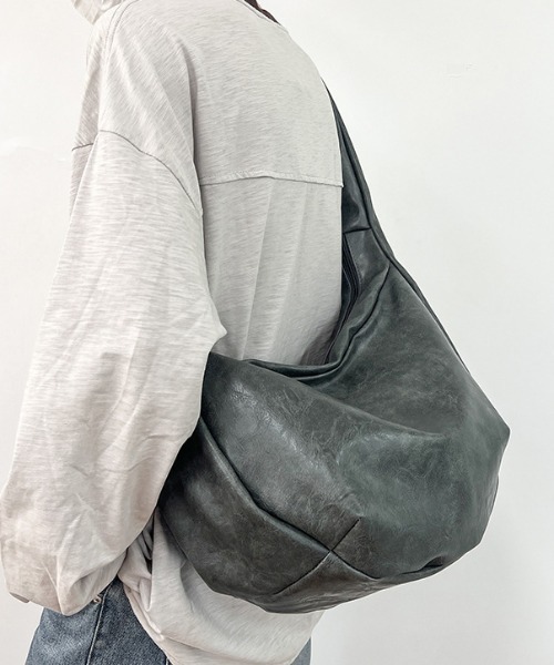 link lot ショルダーバッグ 「A4サイズ対応」PUビッグショルダーバッグ