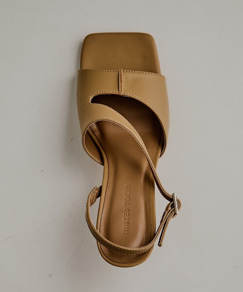 UNITED TOKYO（ユナイテッドトウキョウ） サンダル Cow Leather Curvy