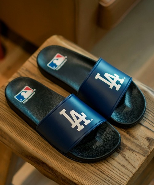 ♦MLB♦スリッパ サンダル ニューヨーク ヤンキース 新品 MLB ニューヨーク ヤンキース サンダル スポーツサンダル