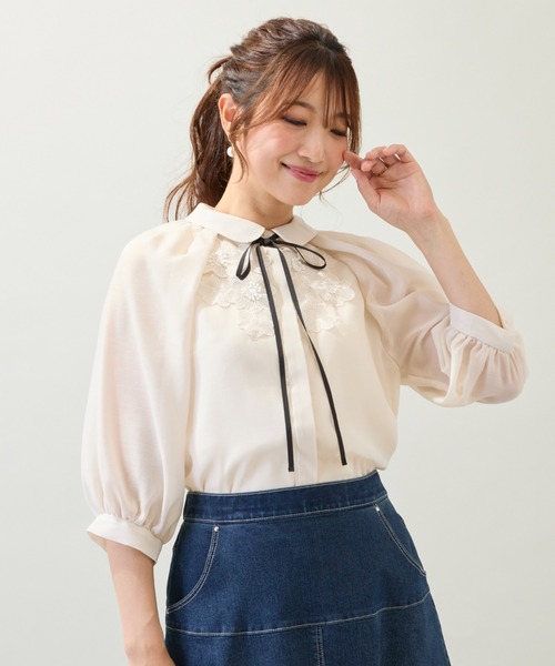 ブラウス シャツ 「手洗いOK」襟付きフラワーモチーフブラウス レディース