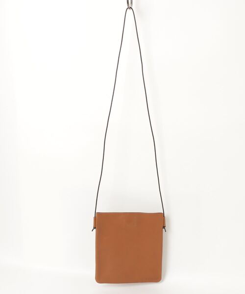 BICASH（ビカーシ） ショルダーバッグ レザースクエアサコッシュ(B844