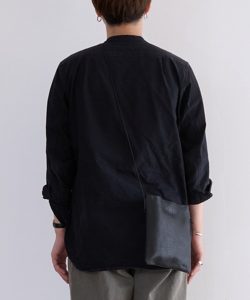 BICASH（ビカーシ） サコッシュ ショルダーバッグ レザースクエア