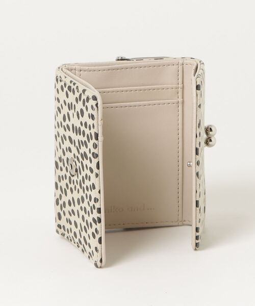 Niko まとめ買いページ niko and… 「niko and」 ドット柄財布 - ベージュ レディース