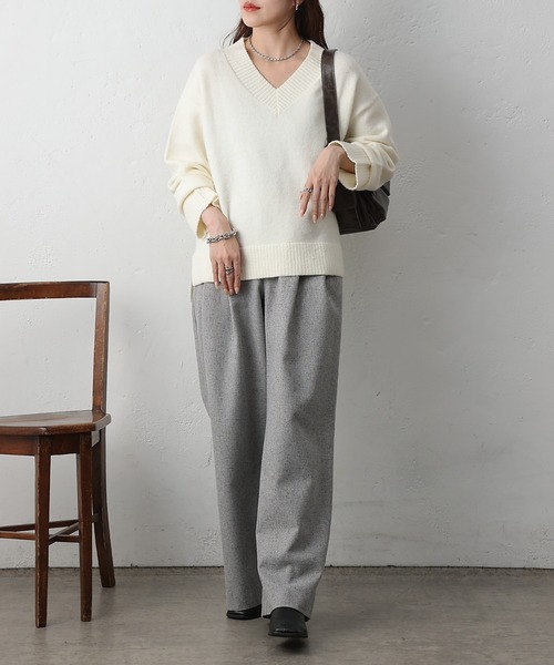 COLONY 2139（コロニー トゥーワンスリーナイン） ニット セーター