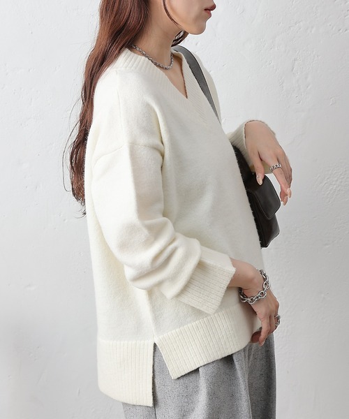 COLONY 2139（コロニー トゥーワンスリーナイン） ニット セーター