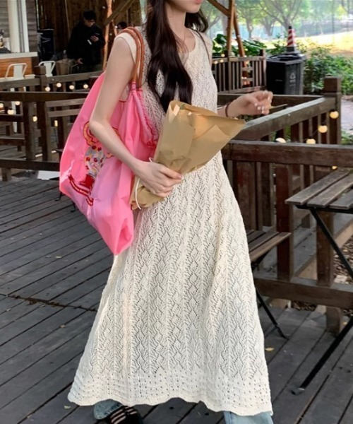 「CELENA BEATS」 ノースリーブニット FREE ホワイト レディース_画像3