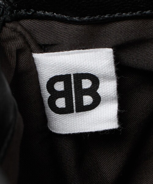 ショルダーバッグ バッグ 「Bucket Baggage」 Ball Charm Soft Long レディースの画像