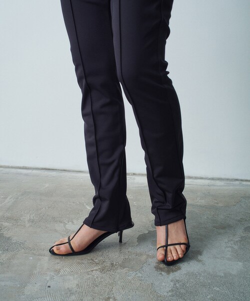 パンツ 「Re」zip leggings pants レディースの画像