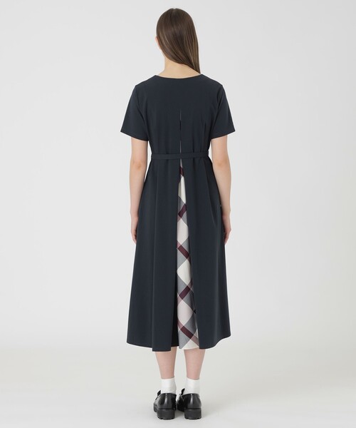ワンピース 「接触冷感」「抗菌防臭」「UVカット」「吸水速乾」コンパクトポンチドレスの画像