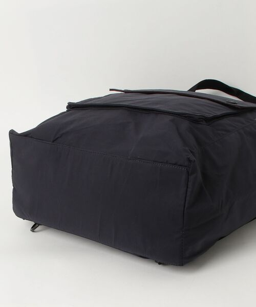 Barbour（バブアー） ショルダーバッグ 「TRANSPORT / トランスポート