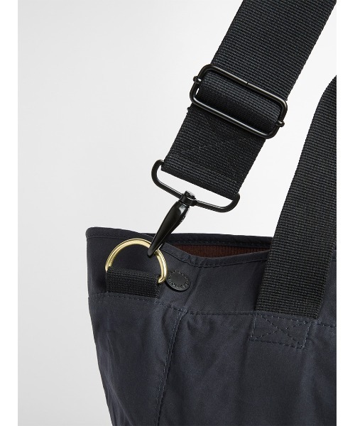 Barbour（バブアー） ショルダーバッグ 「TRANSPORT / トランスポート