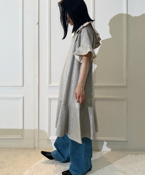 AVIE（アビィ） ワンピース ラッフルフリルスウェットドレス