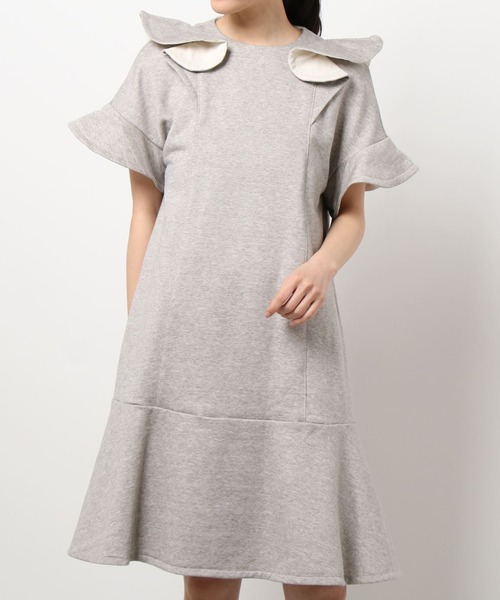 AVIE（アビィ） ワンピース ラッフルフリルスウェットドレス