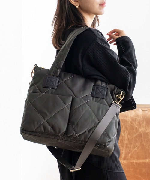 【希少・未使用級】バーバリー ショルダーバッグ 2way 兎 キルティング 黒 VitaFelice（ヴィータフェリーチェ） トートバッグ キルティング2way