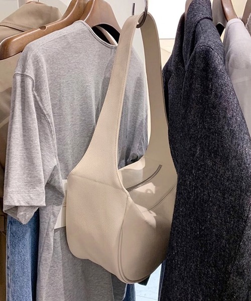 Bebe Dayan WACHIFIELD ハーフムーン型 ショルダーバッグ relac]本革 ハーフムーン型 2wayミニバッグ | ショルダーバッグ