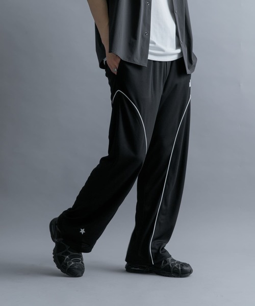 LQQQK Studio トラックパンツ SENSE OF PLACE by URBAN RESEARCH パンツ 「別注」SHUHEI KOKI