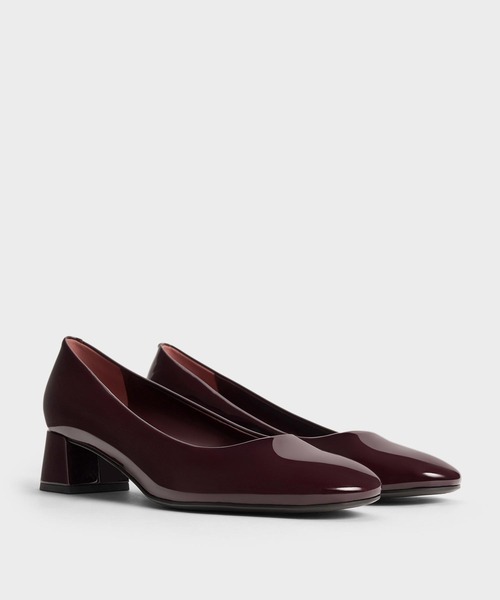CHARLES ＆ KEITH パンプス パテント ラウンドトゥブロック