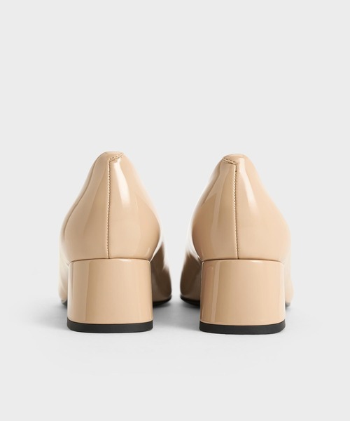 CHARLES ＆ KEITH パンプス パテント ラウンドトゥブロック