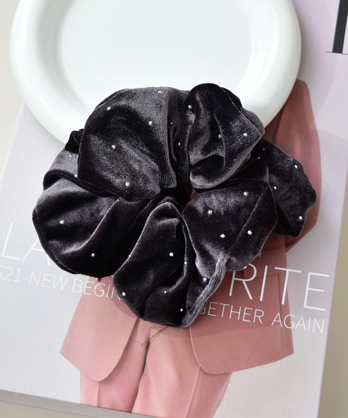 新品・未開封 ラシュシュ LA MUe シュシュ 「LA MUE」パール付きシアーシュシュ チュール