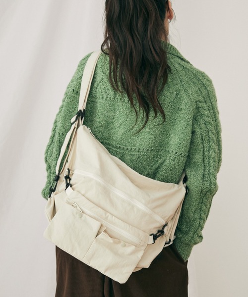 MERLOT（メルロー） ショルダーバッグ バッグ ユーティリティマルチ