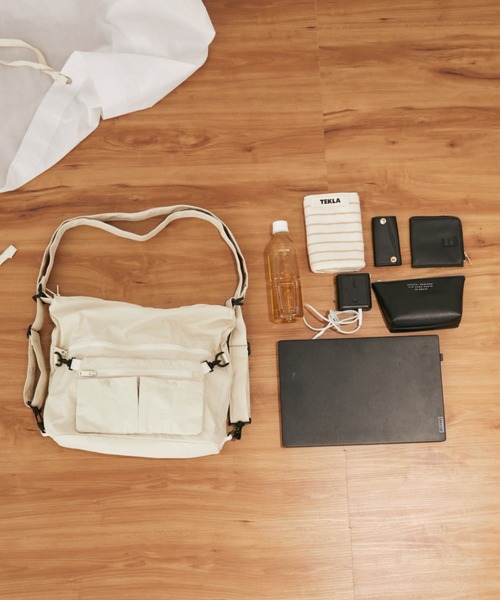 MERLOT（メルロー） ショルダーバッグ バッグ ユーティリティマルチ