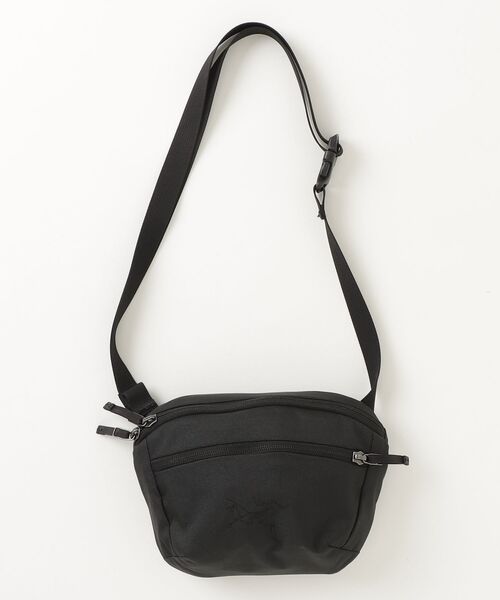 ARC'TERYX（アークテリクス） ショルダーバッグ - ブラック メンズ
