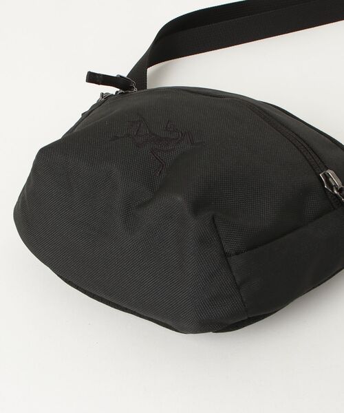 ARC'TERYX（アークテリクス） ショルダーバッグ - ブラック メンズ