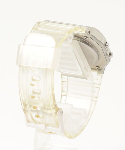 「CASIO」 デジタル腕時計 - ホワイト レディース_画像2