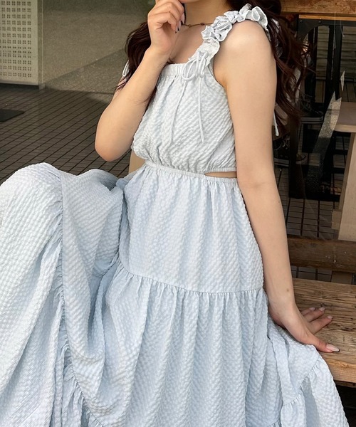 JUNOAH（ジュノア） ワンピース ギャザーショルダーサイドカット