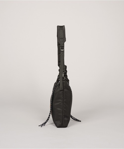 MAISON SPECIAL（メゾンスペシャル） ショルダーバッグ 「UNISEX