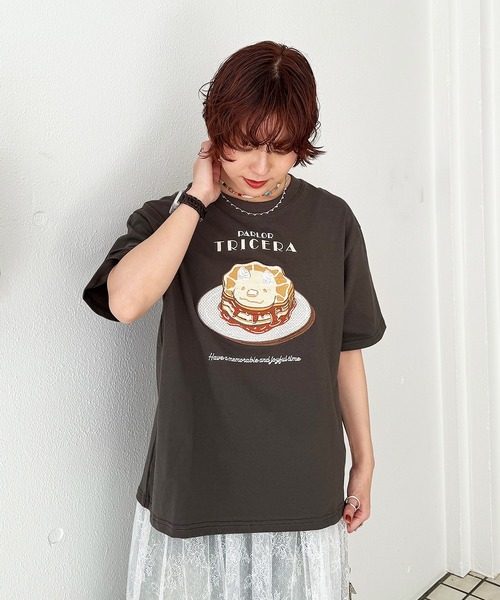 DOUBLE NAME（ダブルネーム） tシャツ PARLOR刺しゅうTEE（パンケーキ
