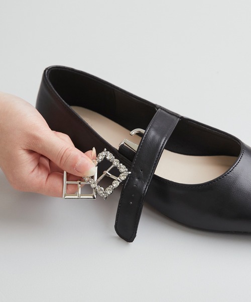 menue パンプス オールウェザー 2Wayビジュー ストラップ メリー