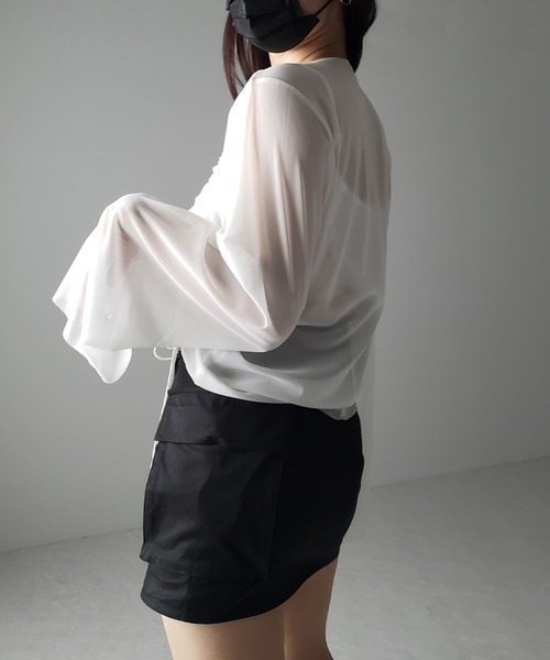 me+em select ダブルリボンシャーリングショートシアーシャツ ホワイト me+em select（ミームセレクト）の「【 3color 】ダブルリボン