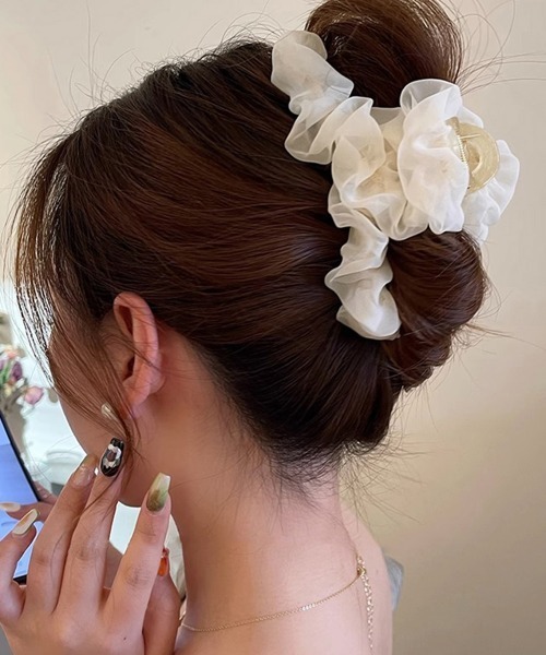 【Hermes】ヘアークリップ カプリス PM HERMES （新品・未使用品）エルメス カプリス メドール 髪留め