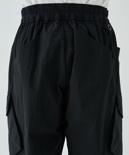 WHITE MOUNTAINEERING（ホワイトマウンテニアリング） カーゴパンツ