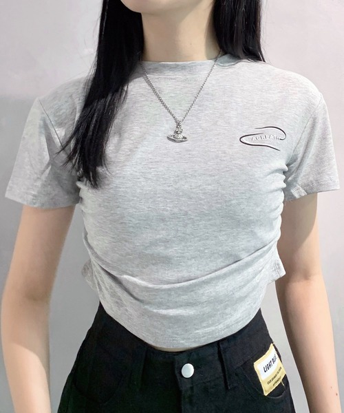 lilful tシャツ ワンポイントロゴ ショート丈 ピチT サイド