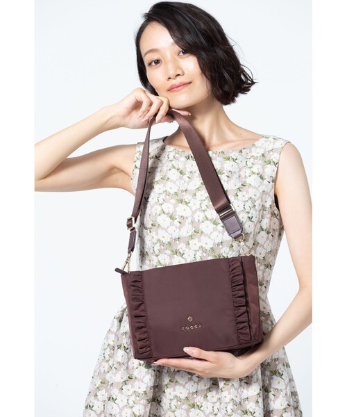 未使用　TOCCA TRIMWAVE POCHETTE BAG ポシェットバッグ TOCCA（トッカ） ショルダーバッグ バッグ TRIM WAVES POCHETTE