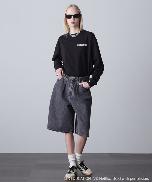 tシャツ Netflix Series ‘SEX EDUCATION’ × ROSE BUD/MAEVE BOX LOGO TEE レディース Netflix Series 'SEX EDUCATION' × ROSE BUD/MAEVE BOX LOGO TEE