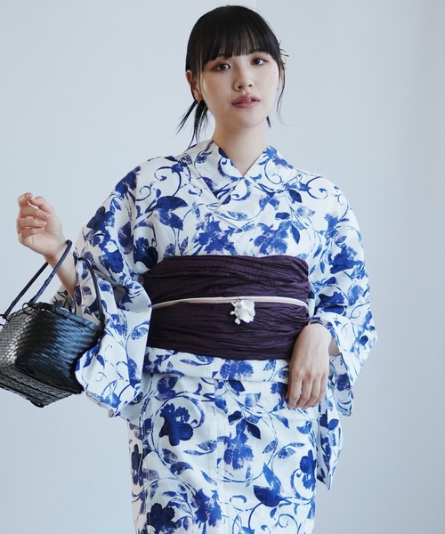 utatane 浴衣 浴衣2点セット 白地にくすみネイビーの唐草小花