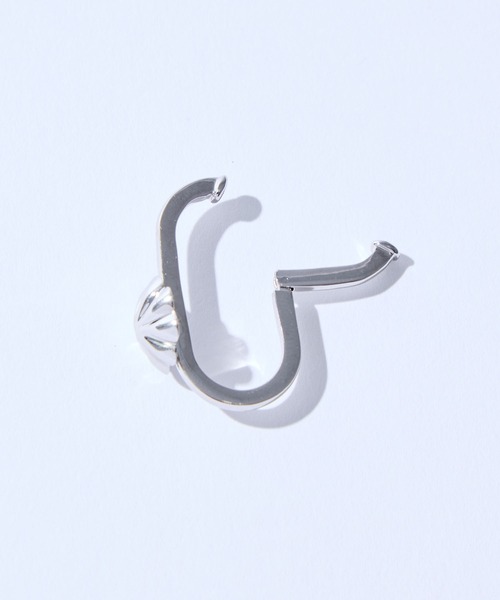 TOGA ピアス 「TOGA TOO/トーガトゥ」Concho ear cuff/コンチョ