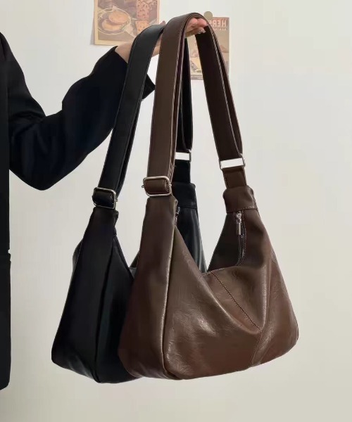ショルダーバッグ バッグ 2WAYフェイクレザーショルダーバッグ